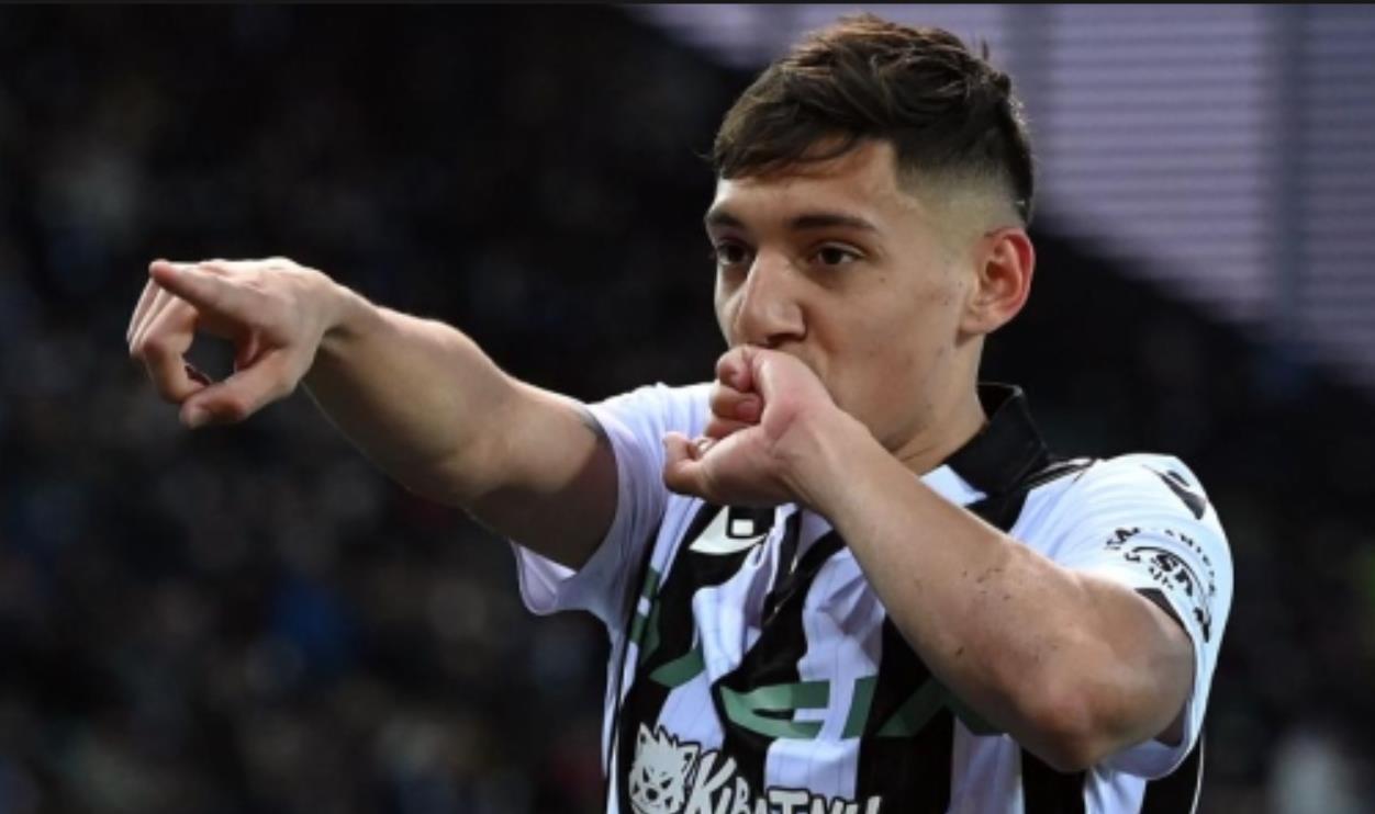 Cựu huấn luyện viên Udinese: Việc Juventus có được Molina tốt hơn Sancho, anh ấy là cầu thủ được Scaloni yêu thích nhất