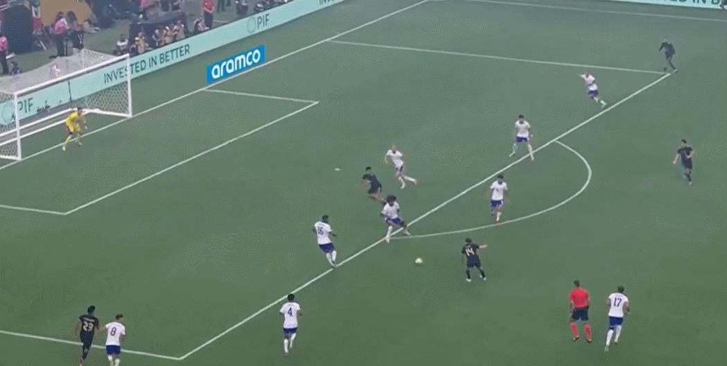 Hiệp 1 Gold Cup: Richards ghi bàn, Jimenez gỡ hòa, Hoa Kỳ 1-1 Mexico
