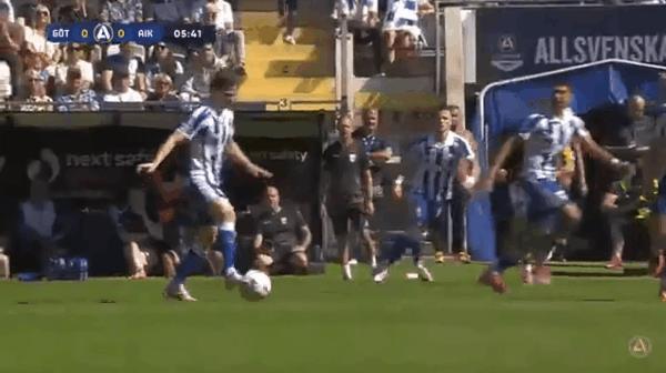 Thụy Điển Super Half: Henz ghi bàn, Gothenburg 1-0 Solna
