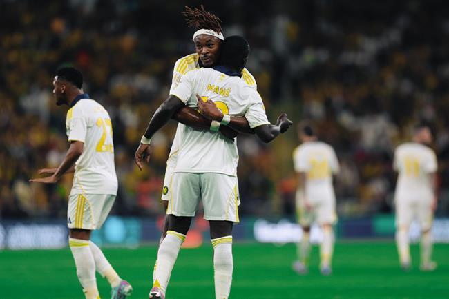 Ronaldo tỏa sáng, Al Nassr hạ Al Ittihad ngay tại sào huyệt